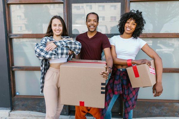 Quale area di Bologna offre le migliori opportunità per investire in immobili destinati a studenti universitari?